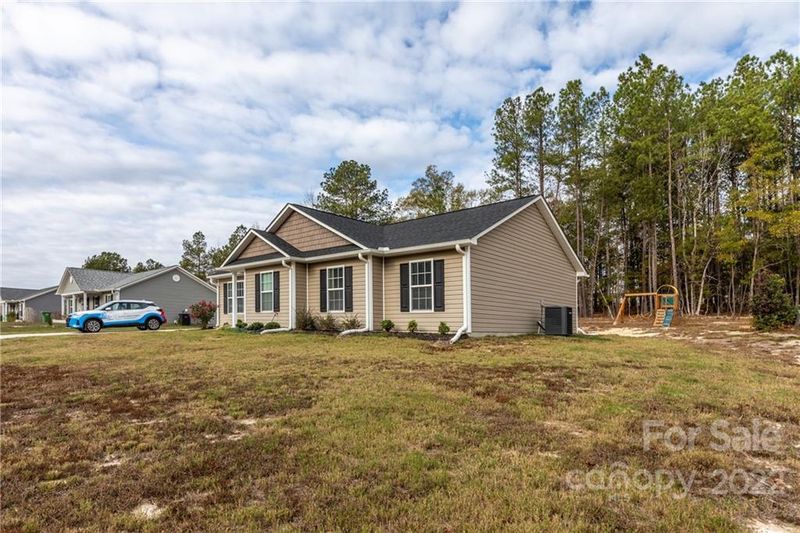 1435 Foxbrook Cir, Lancaster, SC 29720