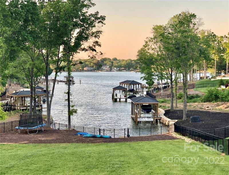20911 Cinnamon Tree Ln, Cornelius, NC 28031