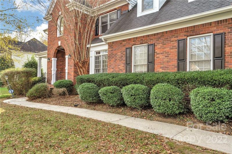 3121 Providence Hills Dr, Matthews, NC 28105