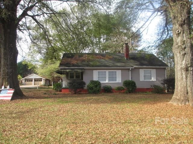 3531 Startown Rd, Newton, NC 28658