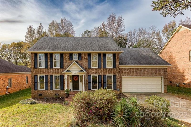 9620 Hampton Oaks Ln, Charlotte, NC 28270