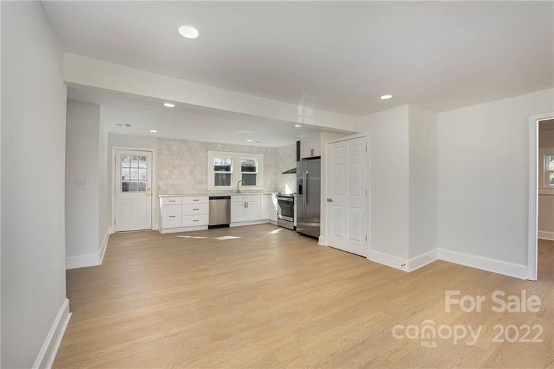 579 Hyde Park Dr NE, Concord, NC 28025