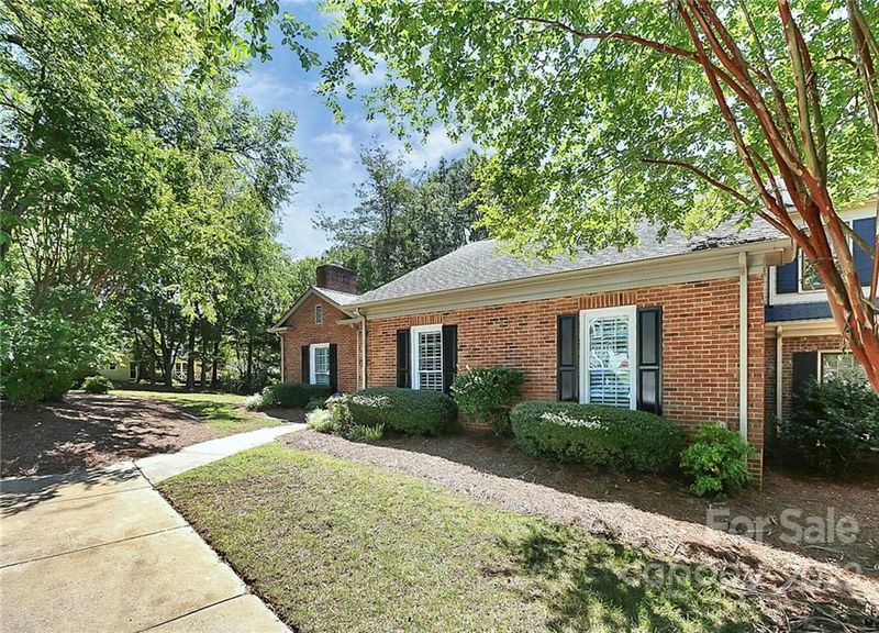 4222 Blacktree Ln, Charlotte, NC 28226