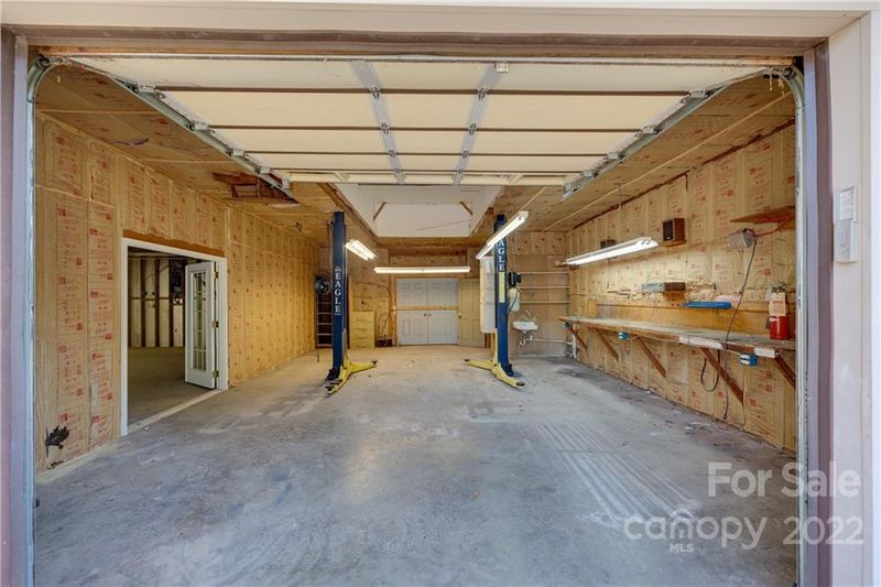 1569 Locustwood Ave, Lancaster, SC 29720