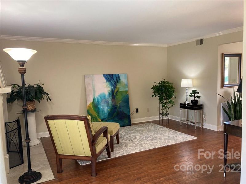 7818 Renaissance Ct #B, Charlotte, NC 28226