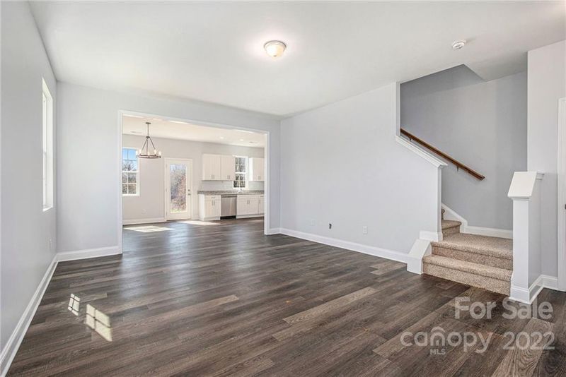 523 Leland St, Charlotte, NC 28214