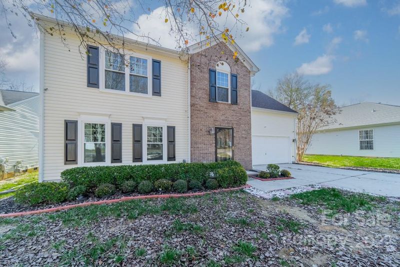 11403 Gold Pan Rd, Charlotte, NC 28215