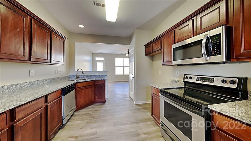 7379 Laurel Valley Rd, Charlotte, NC 28273