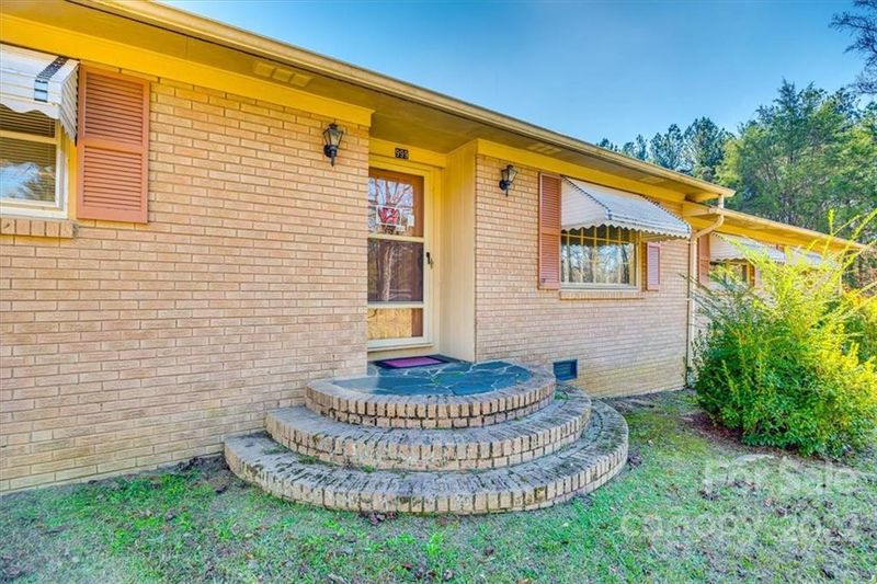 999 Idlewild Dr, Rock Hill, SC 29732