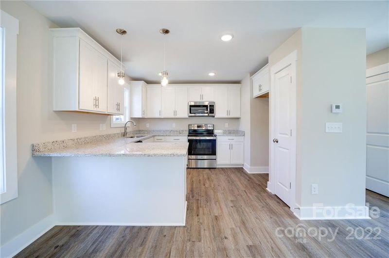 2310 Sunset Ave, Gastonia, NC 28052