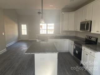 1554 Hathaway Dr, Rock Hill, SC 29730