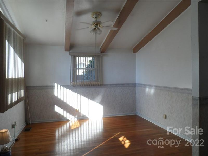 1936 Sigmon Dairy Rd, Newton, NC 28658