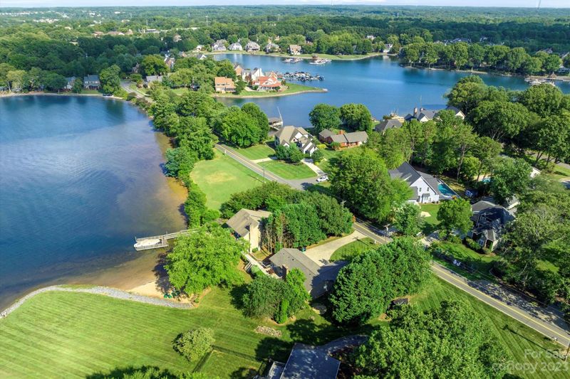 7015 Norman Island Dr, Cornelius, NC 28031