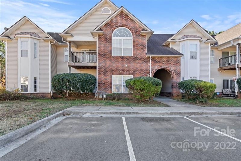 2554 Carya Pond Ln, Charlotte, NC 28212