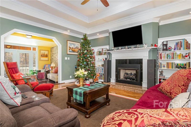 602 Toncin Ave, Bessemer City, NC 28016