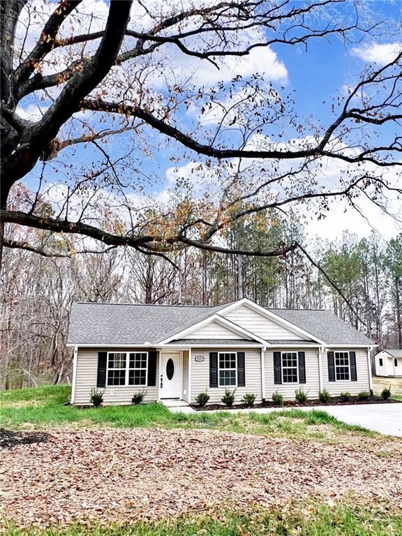 1689 Evans Dr #C, Lancaster, SC 29720