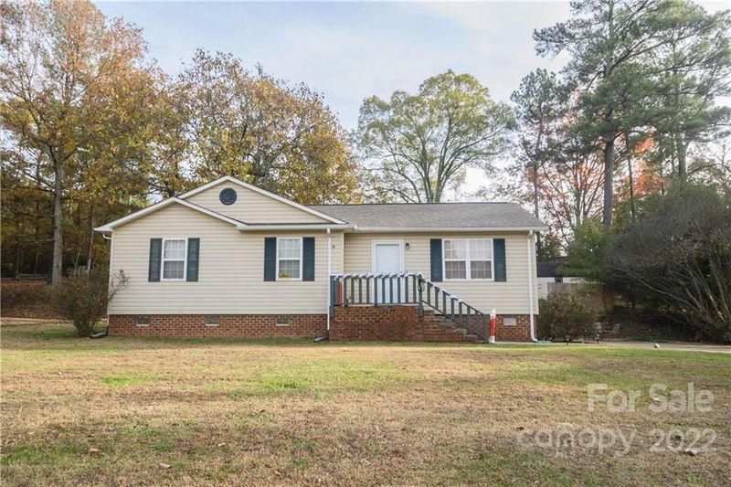 696 Forest Rd, Rock Hill, SC 29730