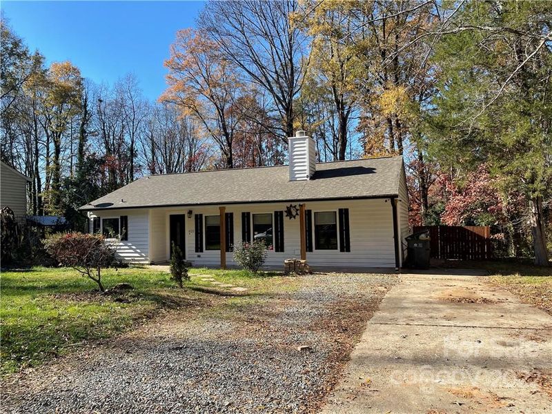 4722 Mcalpine Ln, Charlotte, NC 28212