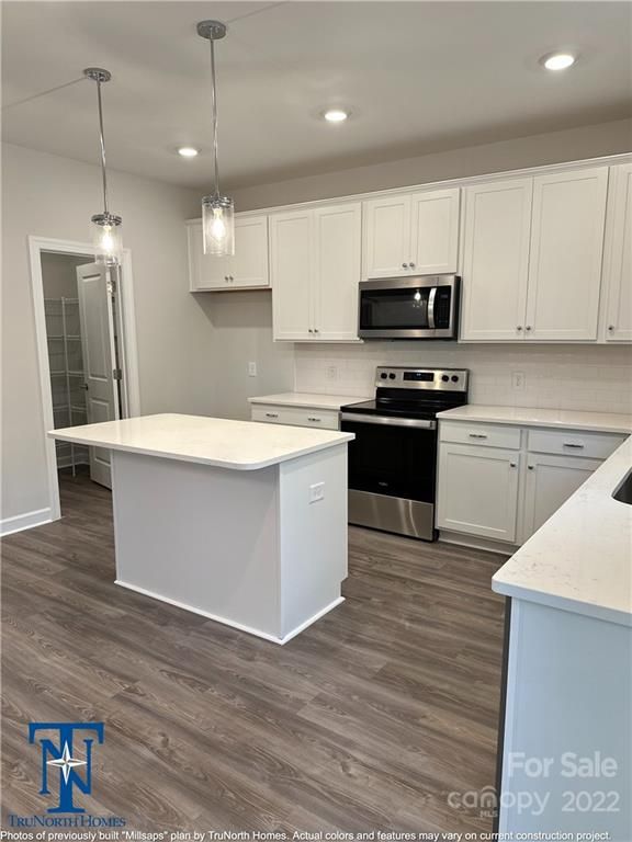 600 Lake Cir, Troutman, NC 28166