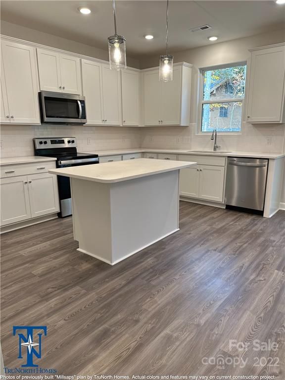 600 Lake Cir, Troutman, NC 28166
