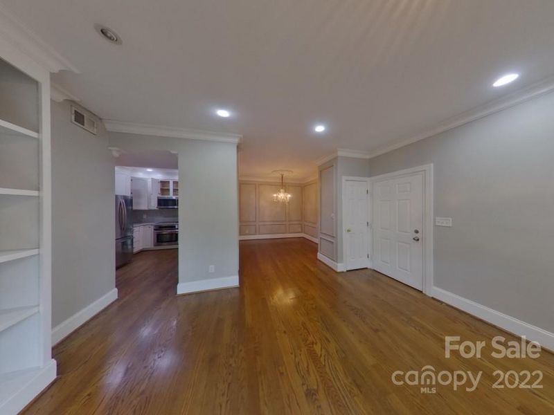 1012 Queens Rd, Charlotte, NC 28207
