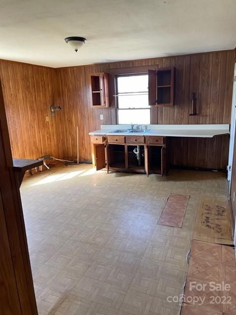 3 Elliott St, Chester, SC 29706
