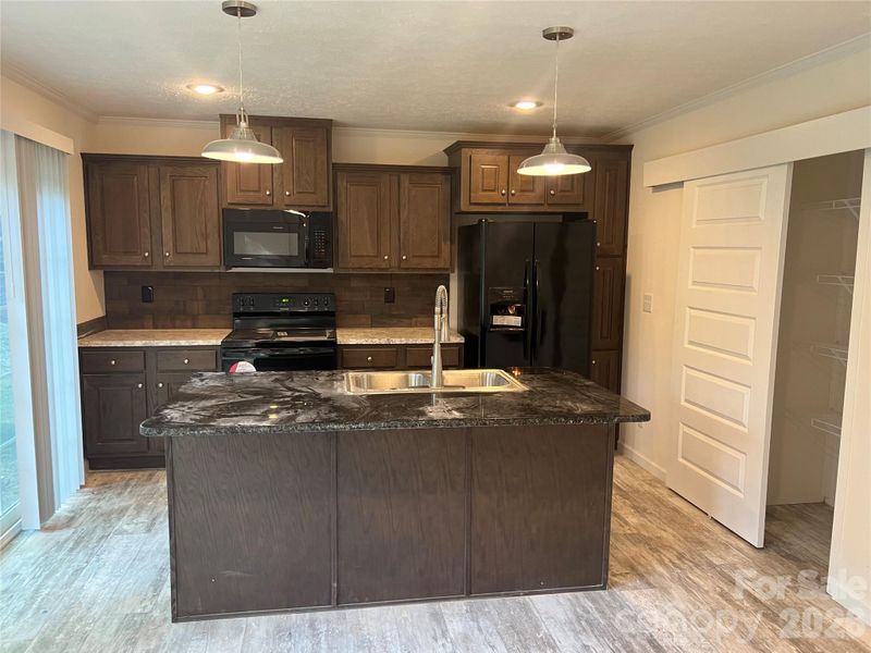 5756 Dalmatian St, Iron Station, NC 28080