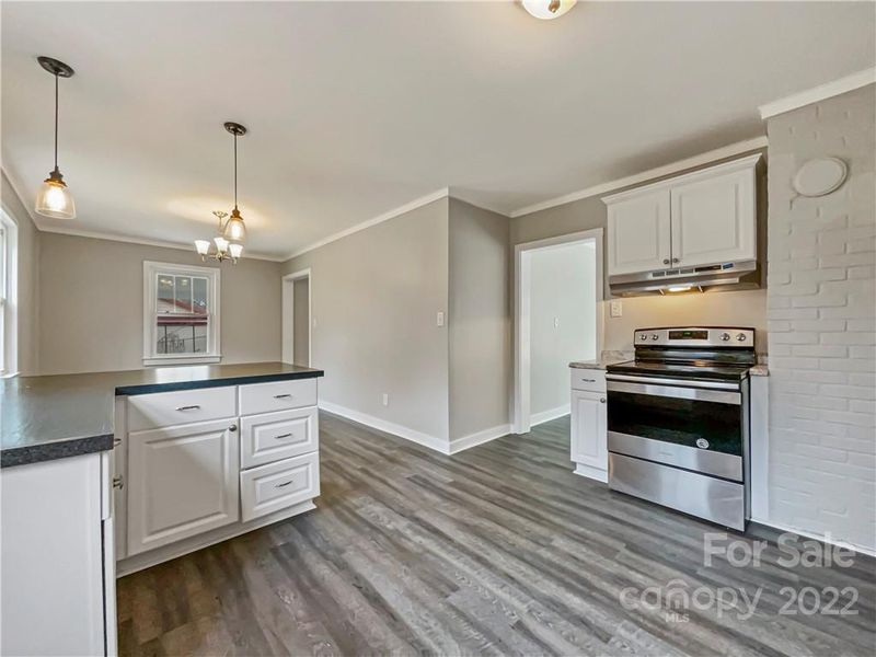 1404 Kings Cir, Lancaster, SC 29720