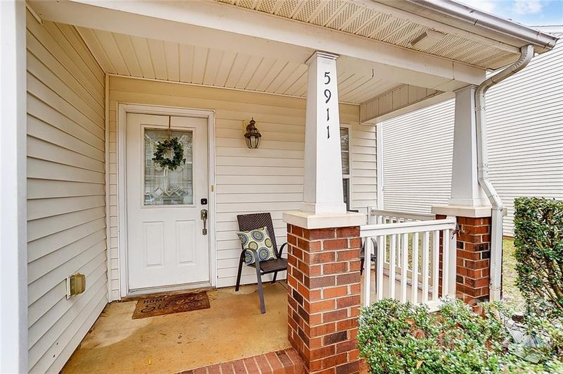 5911 Pisgah Way, Charlotte, NC 28217