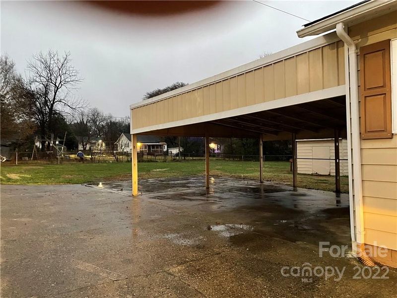 3102 Millstone Dr, Gastonia, NC 28054