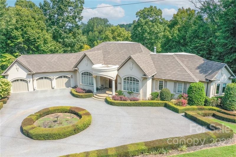 2256 Lake Ridge Dr, Belmont, NC 28012