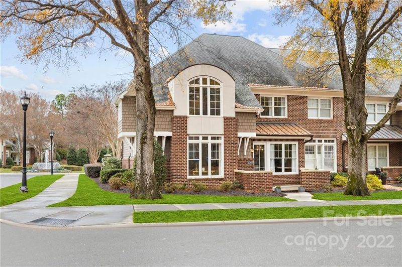 3610 Winslow Green Dr, Charlotte, NC 28210
