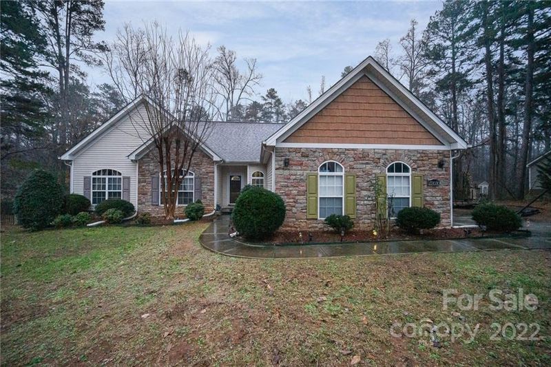 15414 Logan Grove Rd, Mint Hill, NC 28227