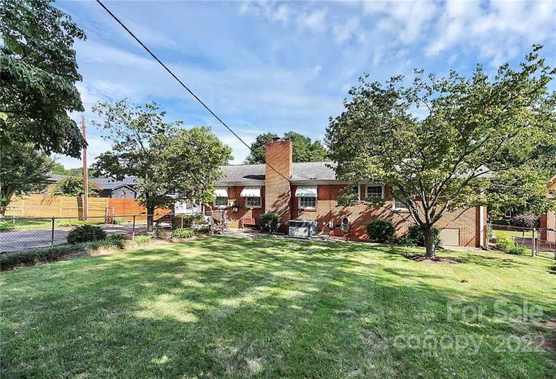 4114 Murrayhill Rd, Charlotte, NC 28209