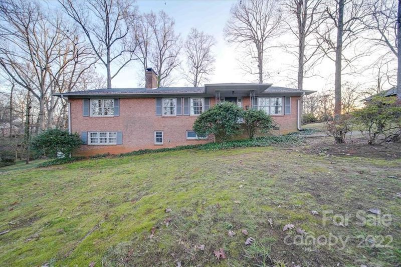 104 E Summersby St, Fort Mill, SC 29715