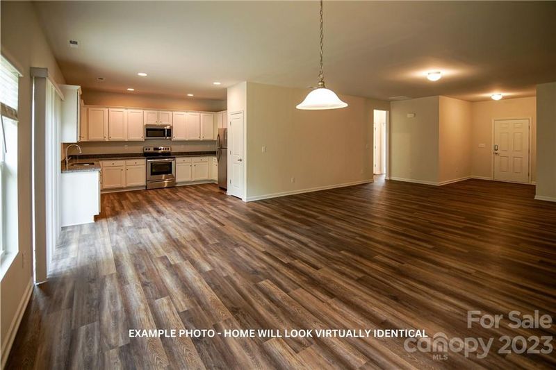 5008 Kings Pinnacle Dr, Kings Mountain, NC 28086
