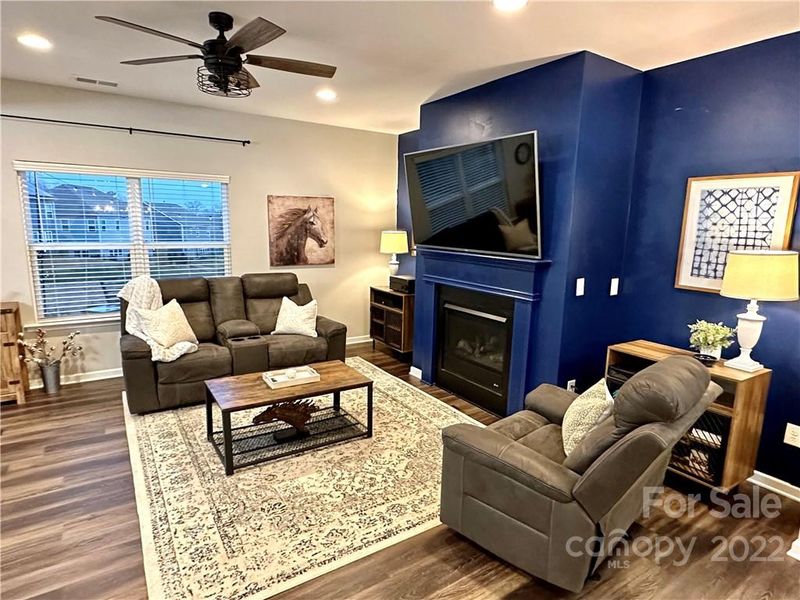 247 Hamrick Rd, Cramerton, NC 28032