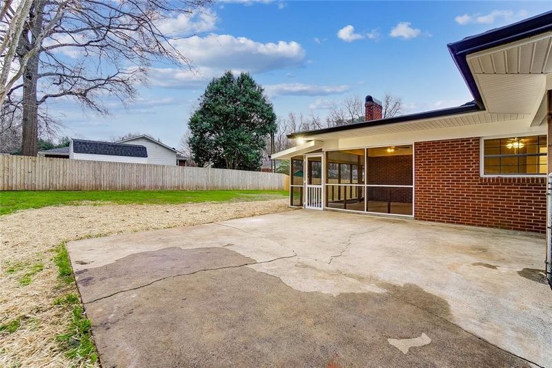 209 Hillside Ave, Concord, NC 28025