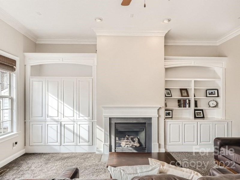 13330 Pierre Reverdy Dr, Davidson, NC 28036