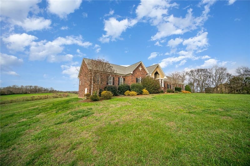 5705 Sikes Mill Rd, Monroe, NC 28110