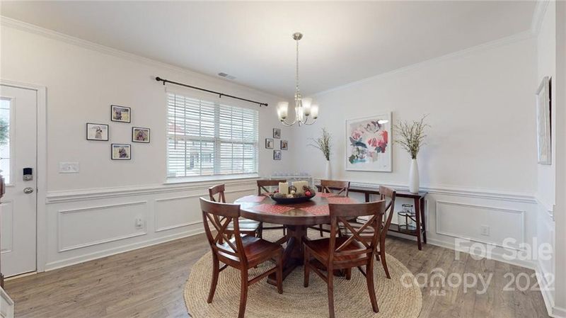 2709 Linhay Dr, Charlotte, NC 28216