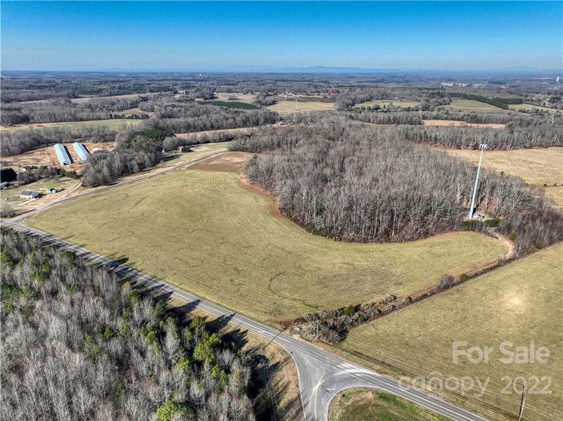 501 Tryon School Rd, Bessemer City, NC 28016