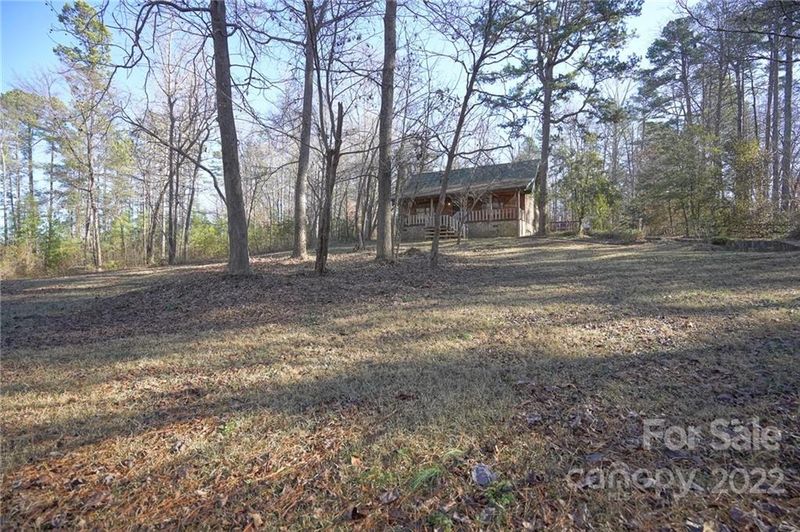 100 Rutledge Rd, Mount Holly, NC 28120