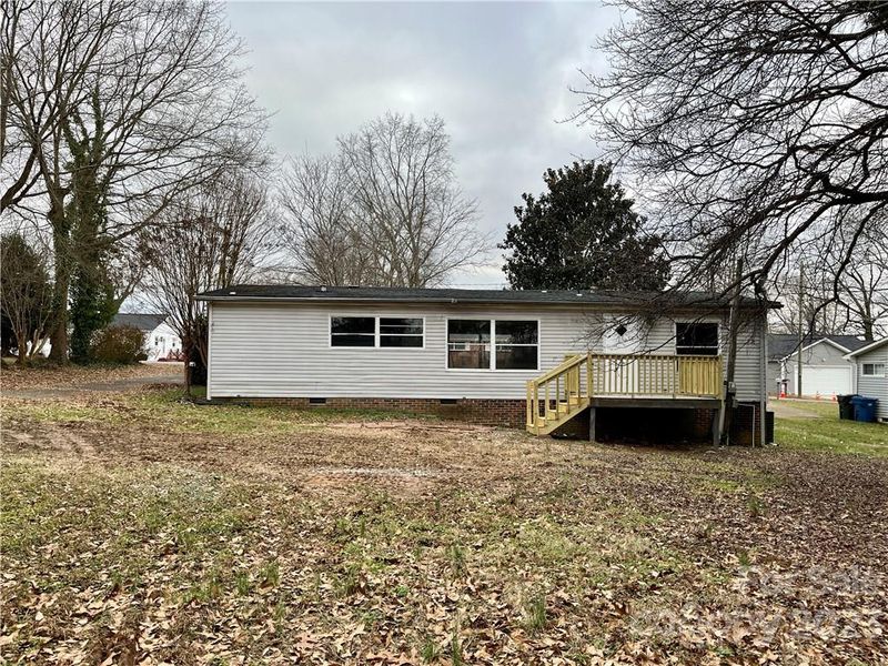 26 39th Avenue Ct, Hickory, NC 28601