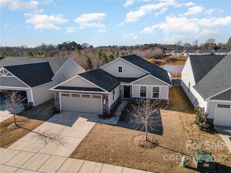 6033 Bellastead Dr, Charlotte, NC 28214