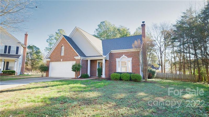 8803 Cedar Run Way, Charlotte, NC 28273