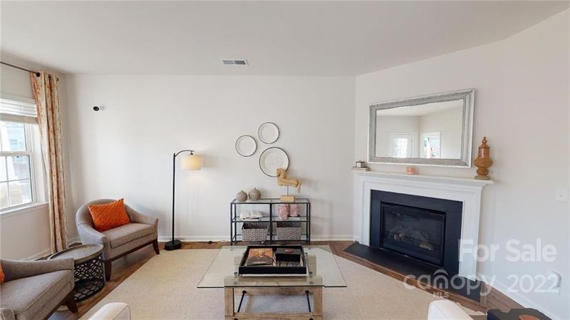 9040 Poquoson Dr, Gastonia, NC 28056