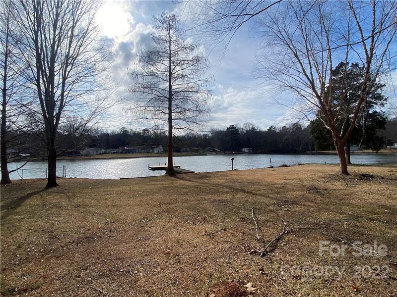 1262 W Shore Dr, Lancaster, SC 29720