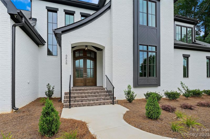 6438 Bascale Ln, Mint Hill, NC 28227