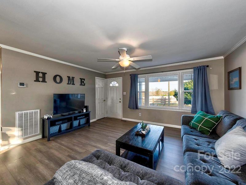 119 Moss Dr, Concord, NC 28027